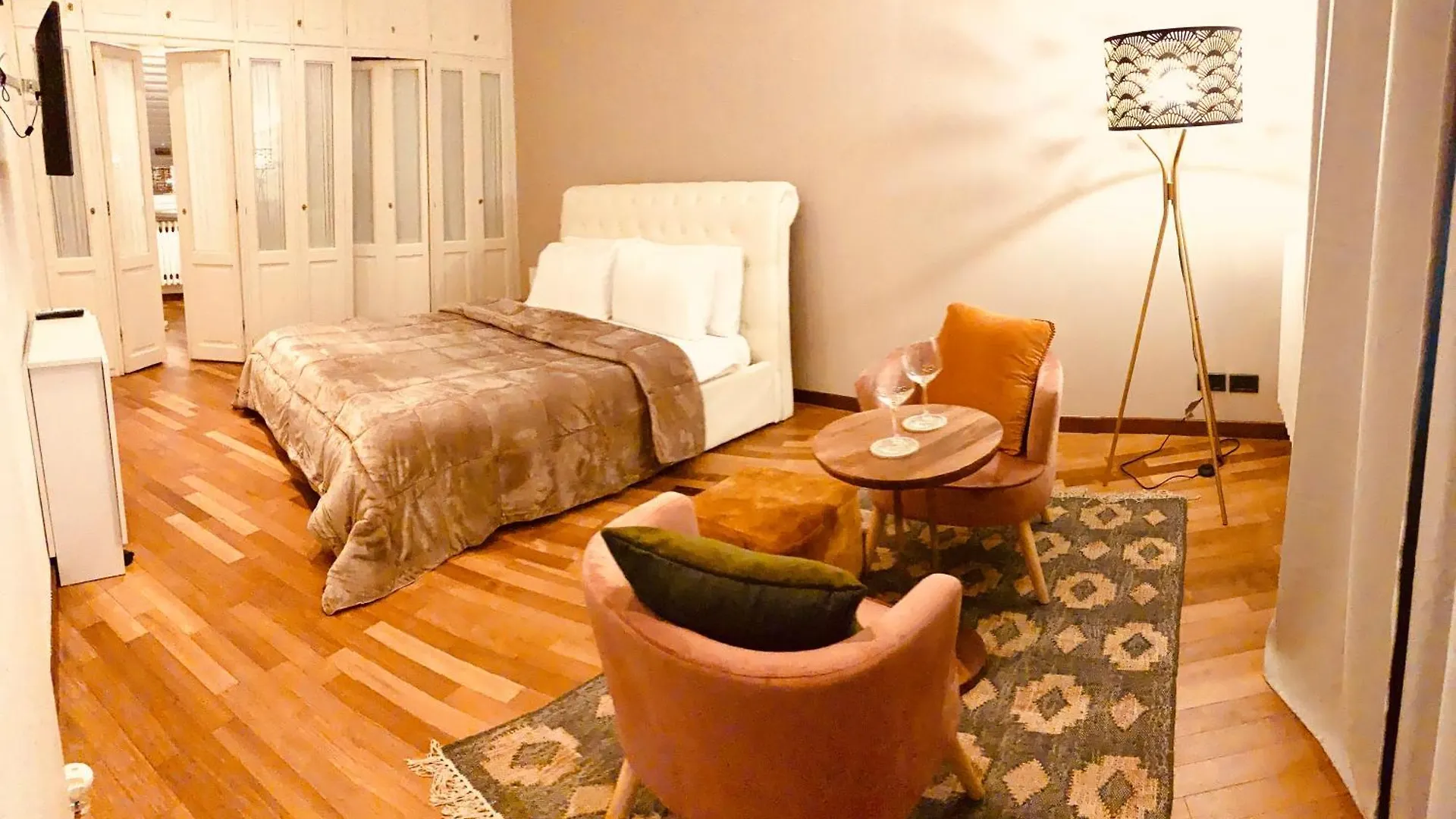 Apostoli Charme Apartment Florence 0*,  Italy